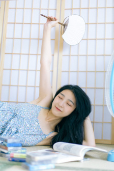 明星专题：邓紫衣